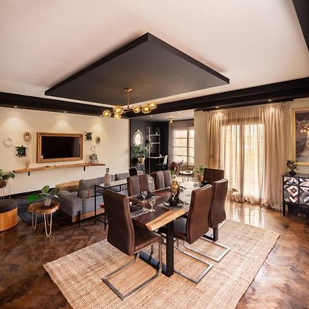 The Bold Parisian House - Steps From The Best Mall In Cairo Exterior photo